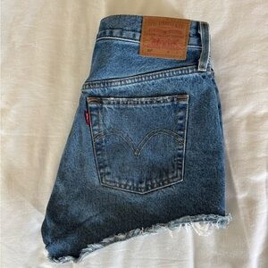 Levi's 501 medium wash shorts